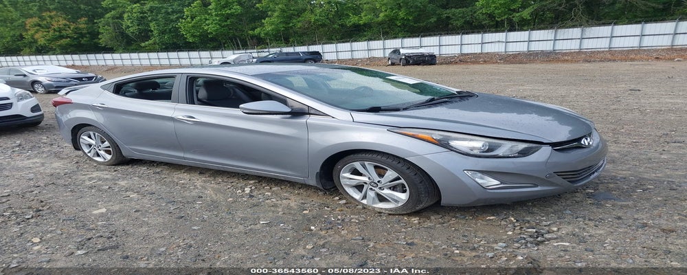 KMHDH4AE9FU253746 2015 HYUNDAI ELANTRA photo no. 2