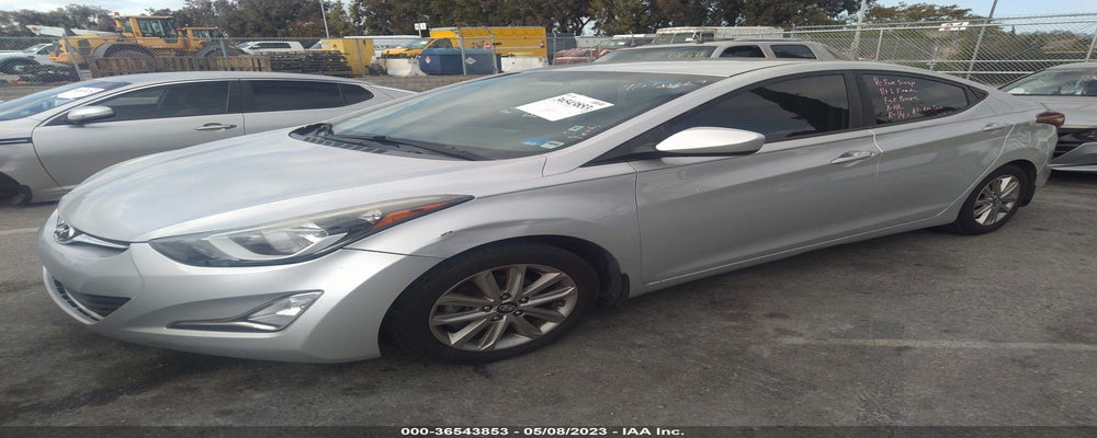 5NPDH4AEXFH557845 2015 HYUNDAI ELANTRA photo no. 2