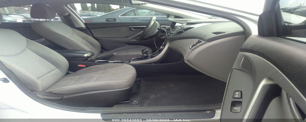 5NPDH4AEXFH557845 2015 HYUNDAI ELANTRA photo no. 5