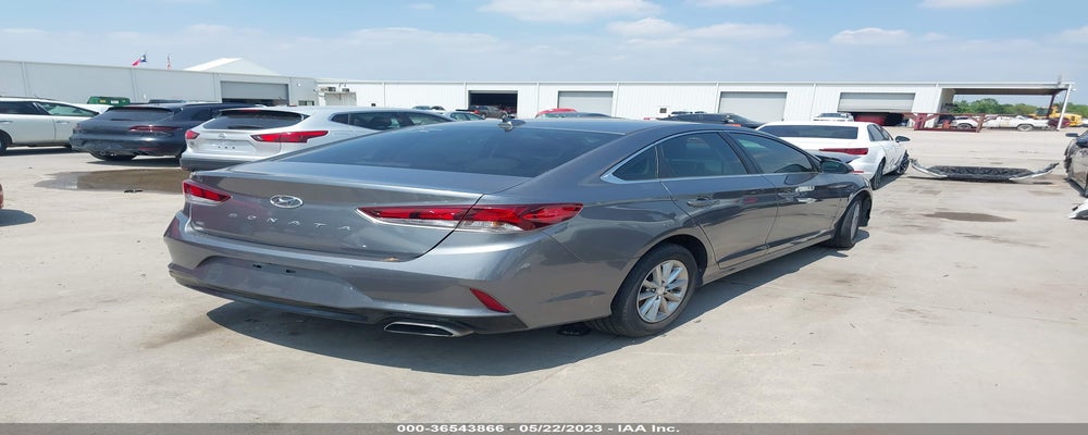 5NPE24AF5JH629901 2018 HYUNDAI SONATA photo no. 4