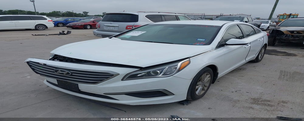 5NPE24AF1HH437384 2017 HYUNDAI SONATA photo no. 2
