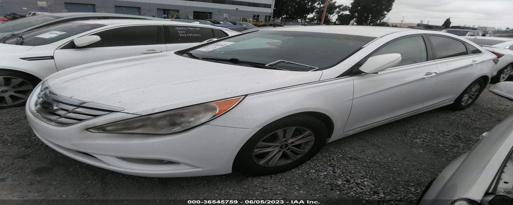 5NPEB4AC7DH538011 2013 HYUNDAI SONATA photo no. 2
