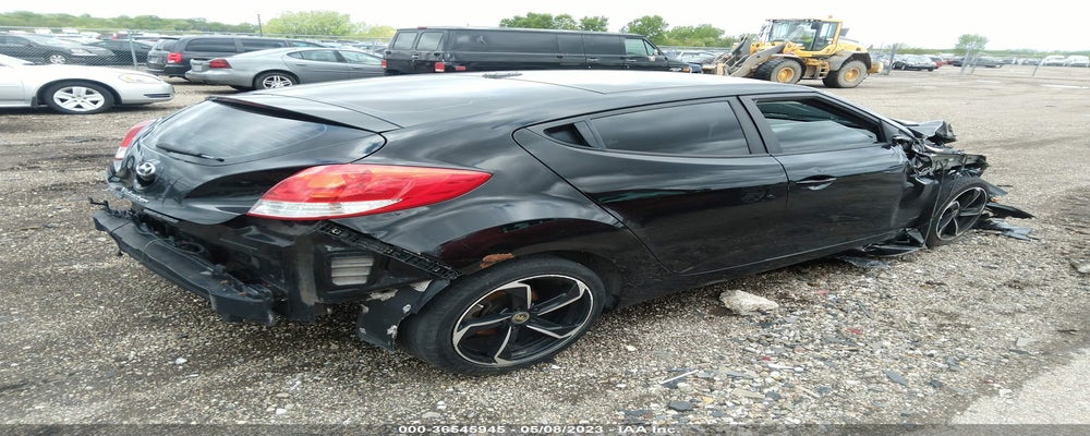 KMHTC6AD5FU240859 2015 HYUNDAI VELOSTER photo no. 4