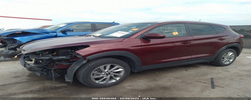 KM8J33A45GU061843 2016 HYUNDAI TUCSON photo no. 2