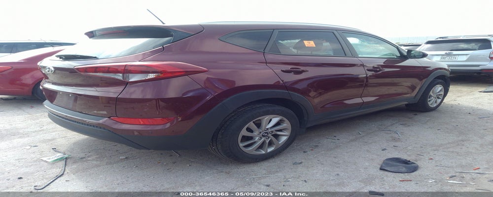 KM8J33A45GU061843 2016 HYUNDAI TUCSON photo no. 4