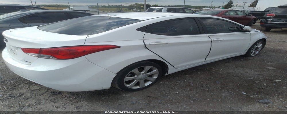 5NPDH4AE3BH011883 2011 HYUNDAI ELANTRA photo no. 4