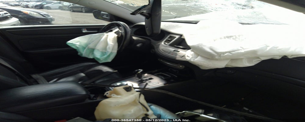 KMHGC4DD8CU168374 2012 HYUNDAI GENESIS photo no. 5