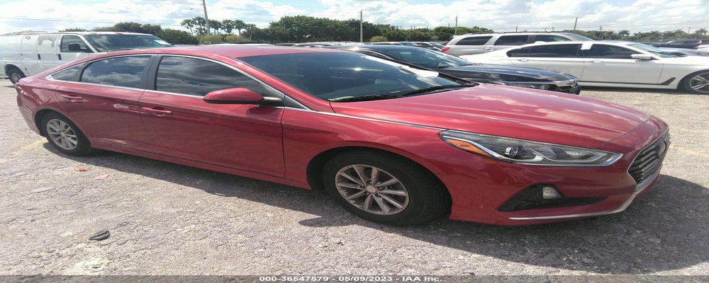 5NPE24AF1KH736302 2019 HYUNDAI SONATA photo no. 2