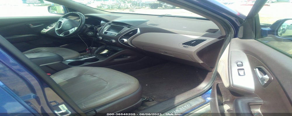 KM8JU3AC0BU212245 2011 HYUNDAI TUCSON photo no. 5