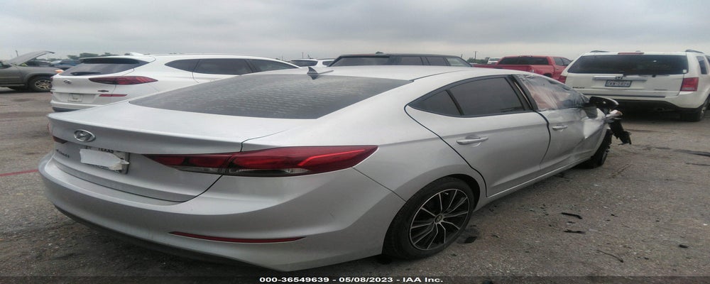 5NPD84LF3JH231335 2018 HYUNDAI ELANTRA photo no. 4