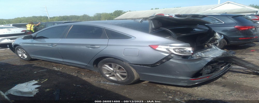5NPE24AF1FH015466 2015 HYUNDAI SONATA photo no. 3