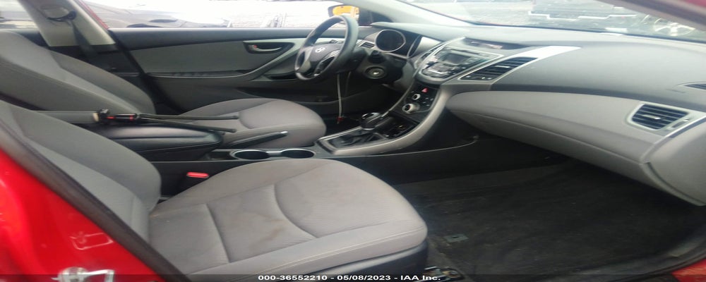 KMHDH4AE9GU512575 2016 HYUNDAI ELANTRA photo no. 5