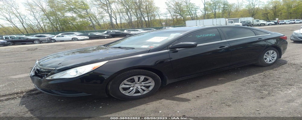 5NPEB4AC3BH221078 2011 HYUNDAI SONATA photo no. 2