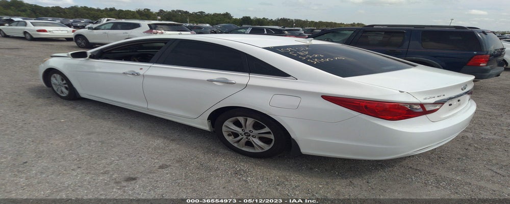 5NPEC4ACXBH109312 2011 HYUNDAI SONATA photo no. 3