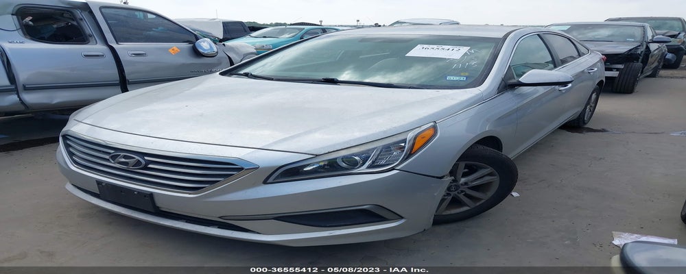 5NPE24AF6HH484040 2017 HYUNDAI SONATA photo no. 2