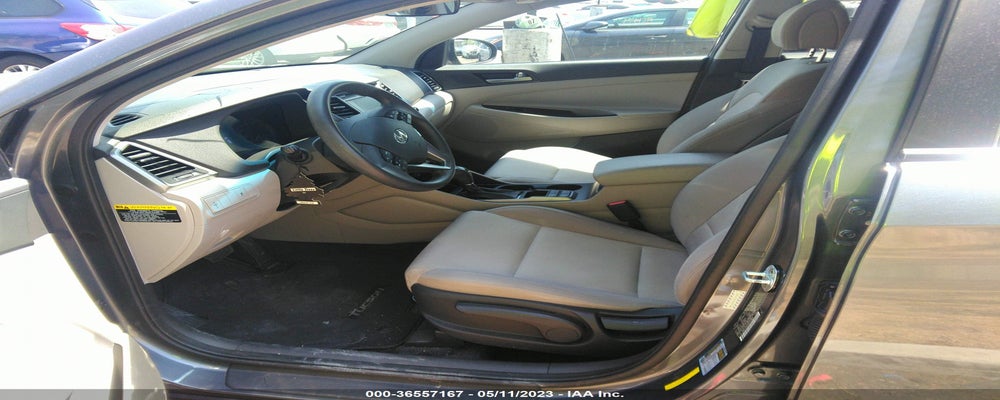 KM8J23A49GU227865 2016 HYUNDAI TUCSON photo no. 5