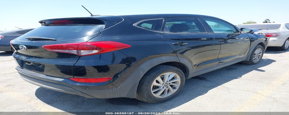 KM8J23A48HU278016 2017 HYUNDAI TUCSON photo no. 4