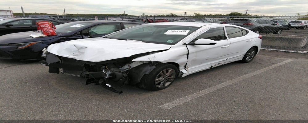 5NPD84LF1JH372159 2018 HYUNDAI ELANTRA photo no. 2