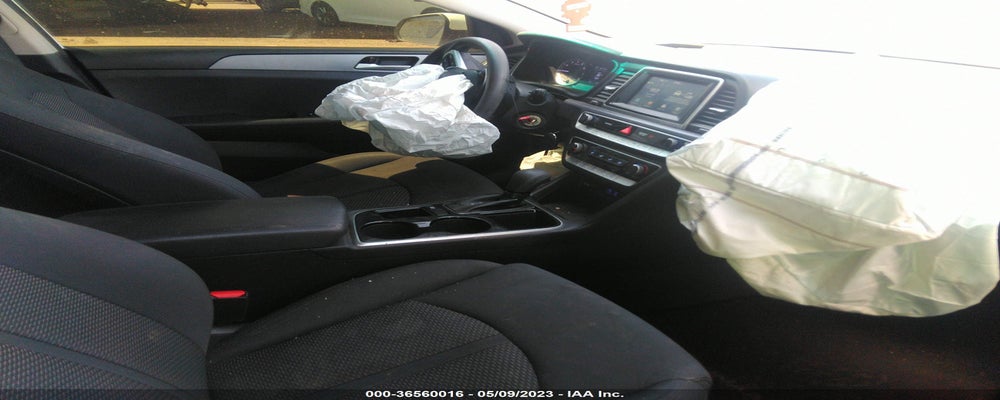 5NPE24AF0KH759778 2019 HYUNDAI SONATA photo no. 5
