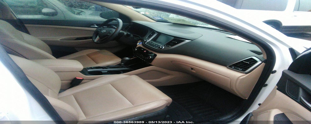 KM8J33A44HU500466 2017 HYUNDAI TUCSON photo no. 5