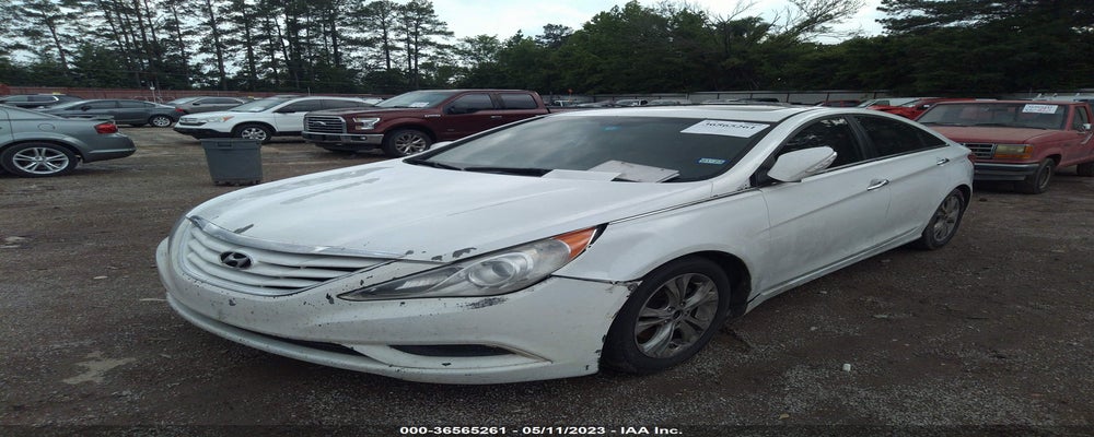 5NPEC4AC0BH070553 2011 HYUNDAI SONATA photo no. 6