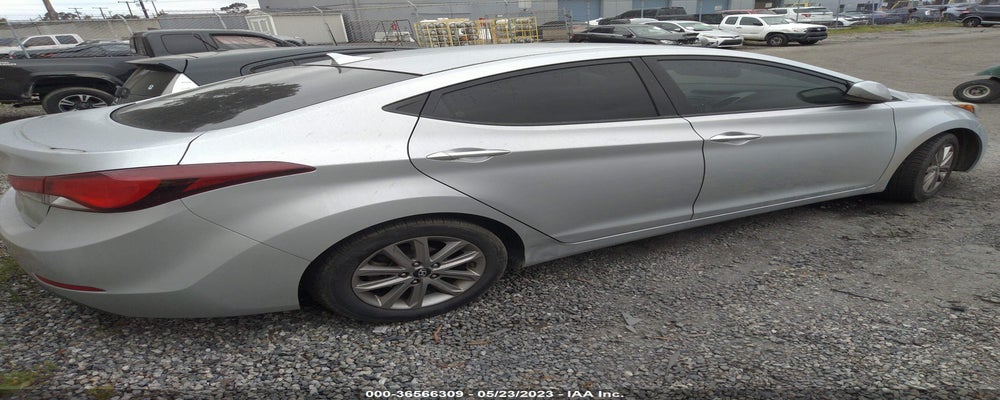 5NPDH4AE3EH520439 2014 HYUNDAI ELANTRA photo no. 4