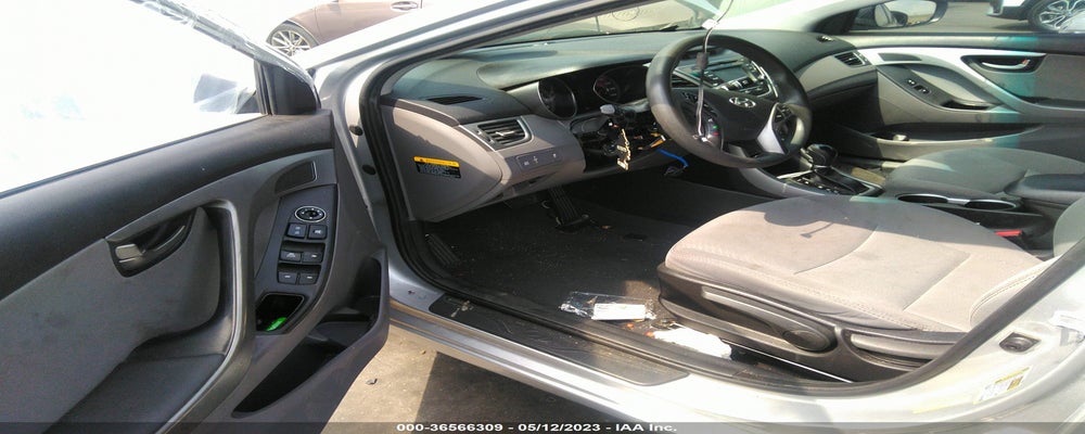 5NPDH4AE3EH520439 2014 HYUNDAI ELANTRA photo no. 5