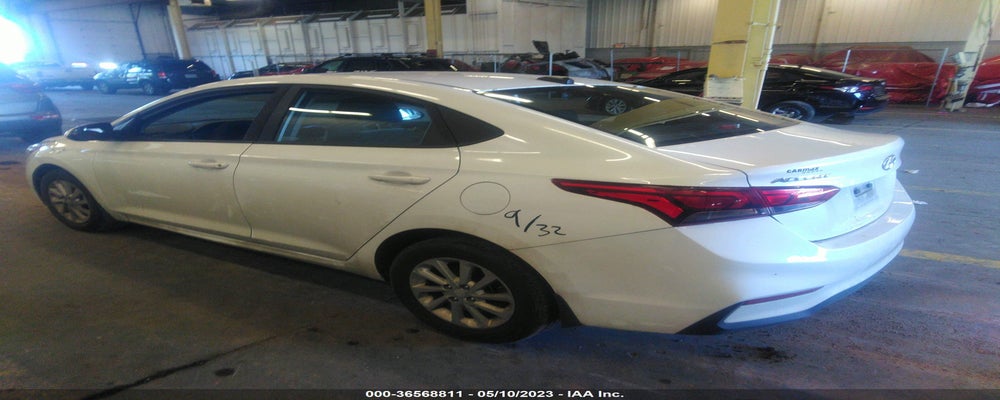 3KPC24A37JE028412 2018 HYUNDAI ACCENT photo no. 3