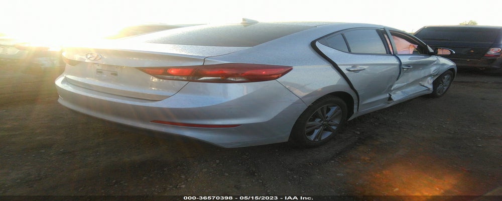 5NPD84LF6JH270808 2018 HYUNDAI ELANTRA photo no. 4