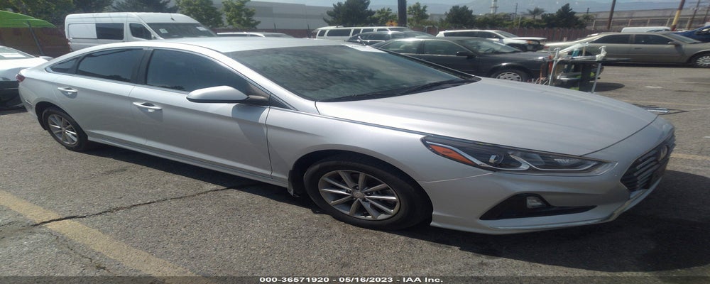 5NPE24AF4JH674439 2018 HYUNDAI SONATA photo no. 4