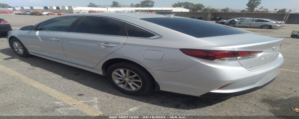 5NPE24AF4JH674439 2018 HYUNDAI SONATA photo no. 3