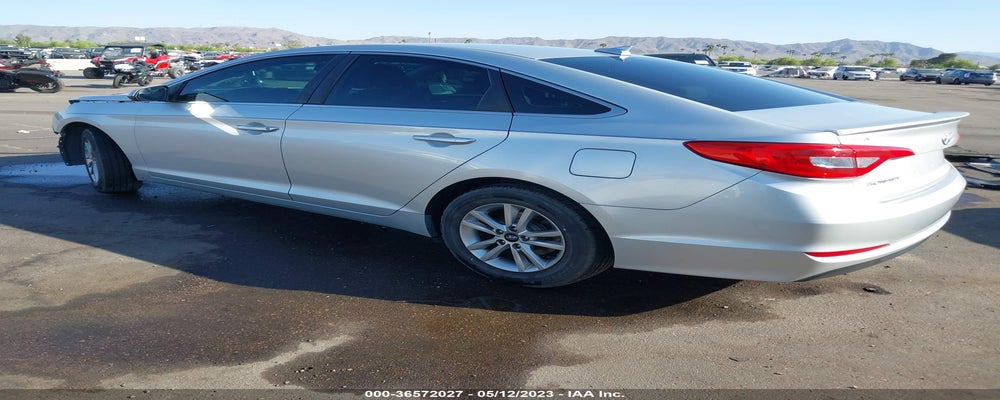 5NPE24AF8GH303339 2016 HYUNDAI SONATA photo no. 3