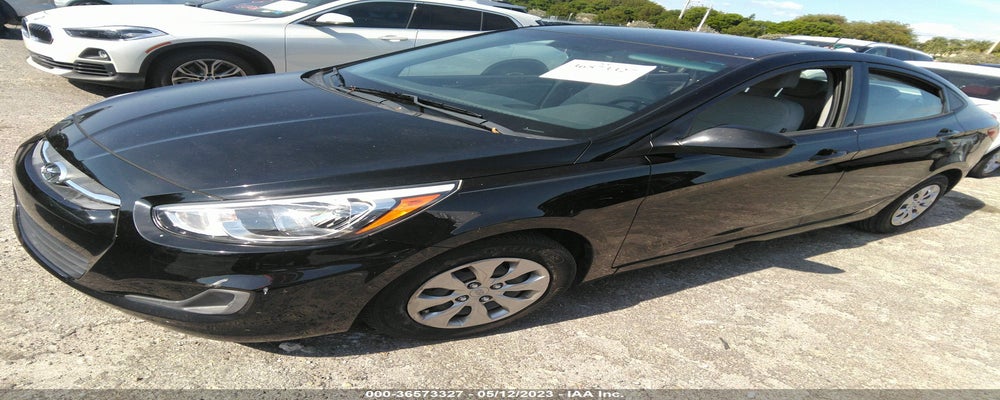 KMHCT4AE6HU264748 2017 HYUNDAI ACCENT photo no. 2