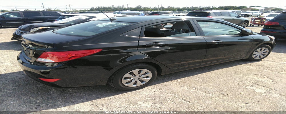 KMHCT4AE6HU264748 2017 HYUNDAI ACCENT photo no. 4