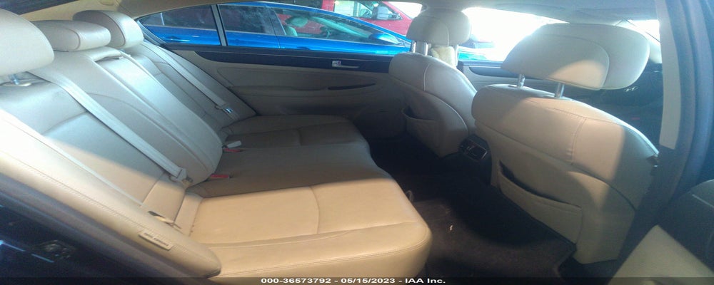 KMHGC4DD9CU185152 2012 HYUNDAI GENESIS photo no. 8