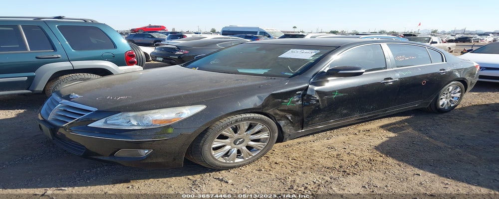 KMHGC4DE4BU136030 2011 HYUNDAI GENESIS photo no. 2