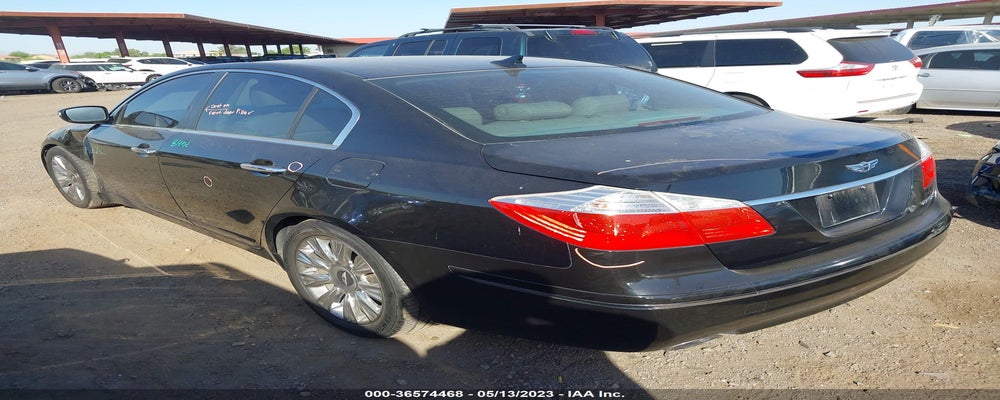 KMHGC4DE4BU136030 2011 HYUNDAI GENESIS photo no. 3