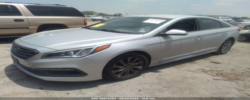 5NPE34AF9GH395641 2016 HYUNDAI SONATA photo no. 2