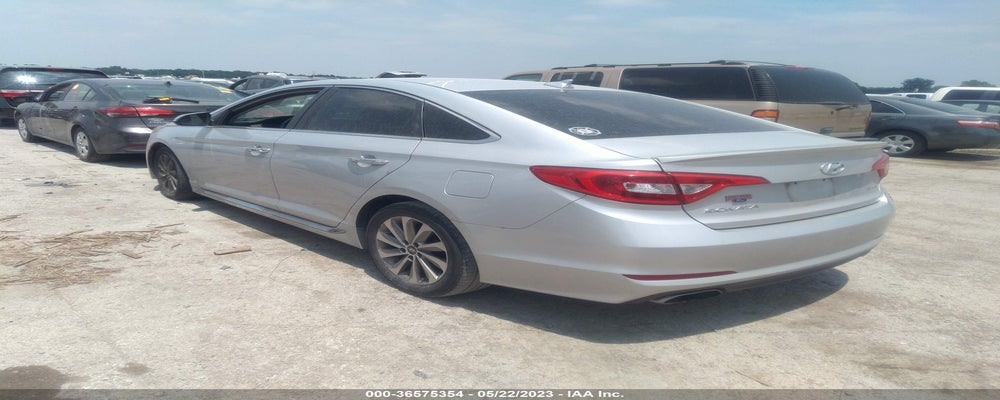 5NPE34AF9GH395641 2016 HYUNDAI SONATA photo no. 3