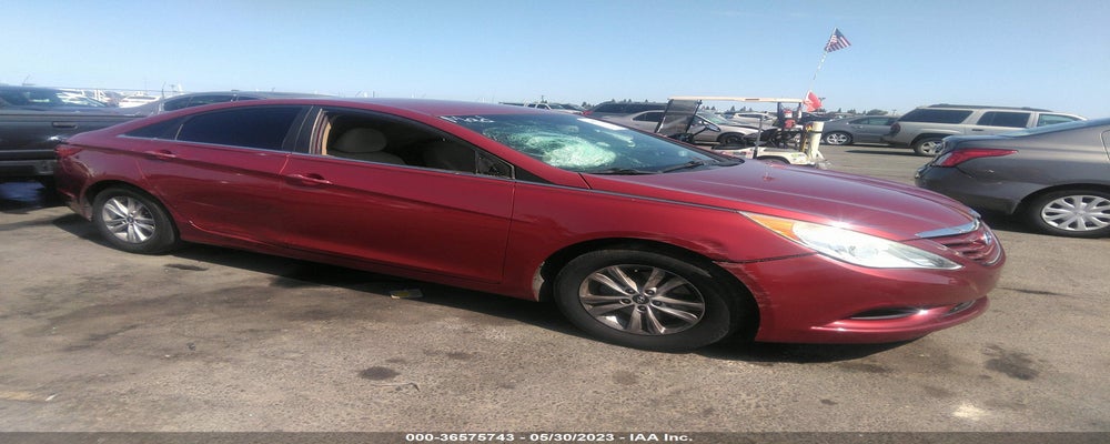 5NPEB4AC5DH645588 2013 HYUNDAI SONATA photo no. 2