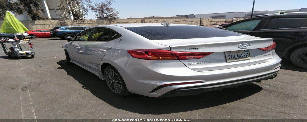 KMHD04LB8HU359828 2017 HYUNDAI ELANTRA photo no. 3