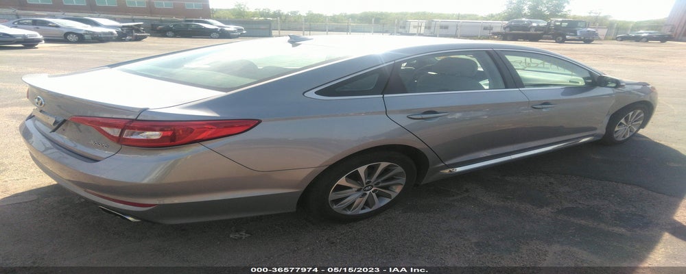 5NPE34AF1FH045936 2015 HYUNDAI SONATA photo no. 4