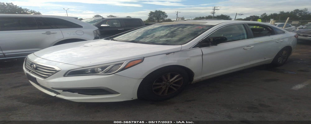 5NPE24AF5HH486183 2017 HYUNDAI SONATA photo no. 2