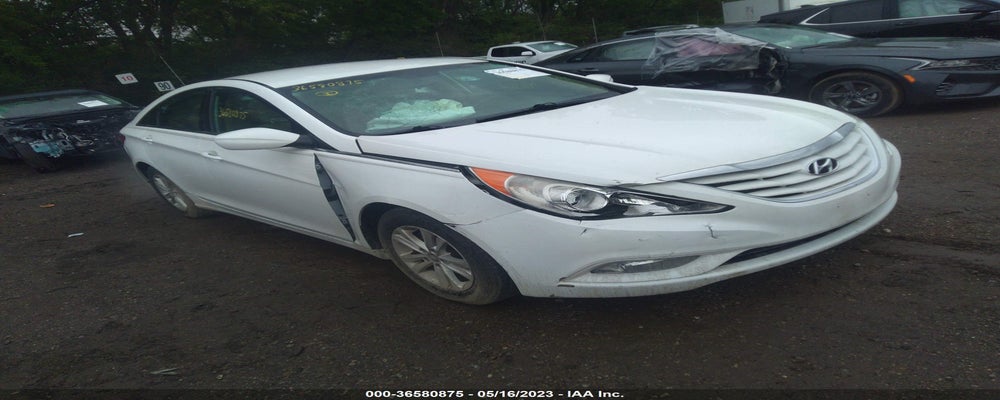 5NPEB4AC0DH726885 2013 HYUNDAI SONATA photo no. 2