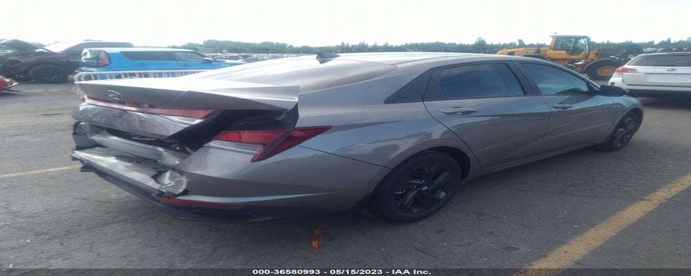 KMHLM4AG3NU328870 2022 HYUNDAI ELANTRA photo no. 4