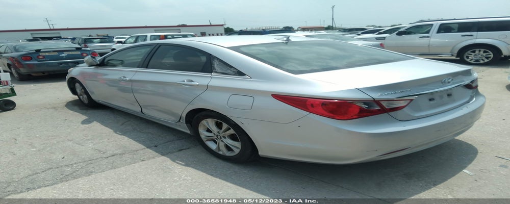 5NPEC4AC2DH554890 2013 HYUNDAI SONATA photo no. 3