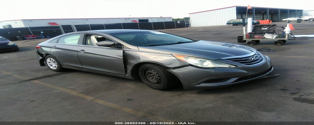 5NPEB4AC7BH277850 2011 HYUNDAI SONATA photo no. 13
