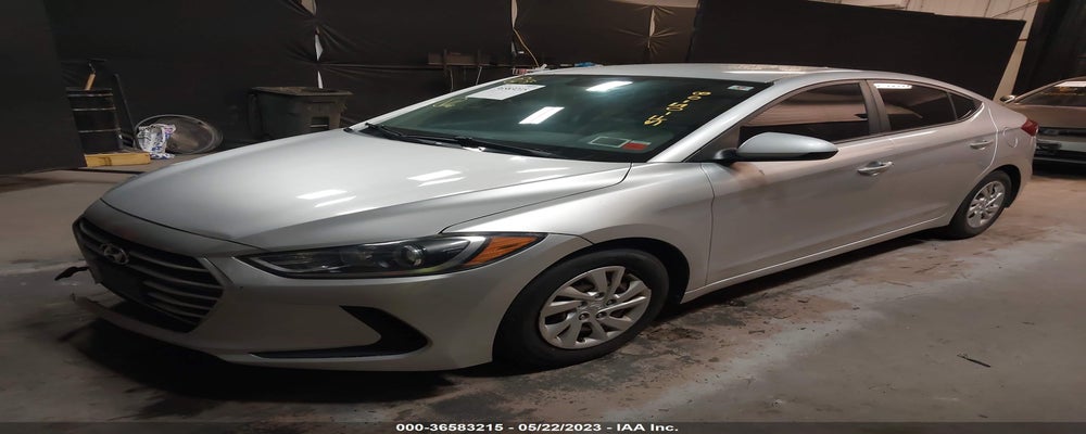 5NPD74LF5HH078082 2017 HYUNDAI ELANTRA photo no. 2
