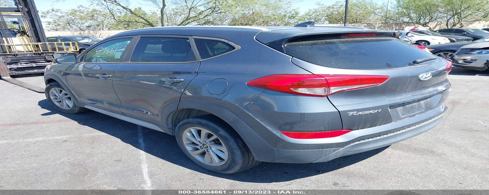 KM8J3CA49JU606353 2018 HYUNDAI TUCSON photo no. 3