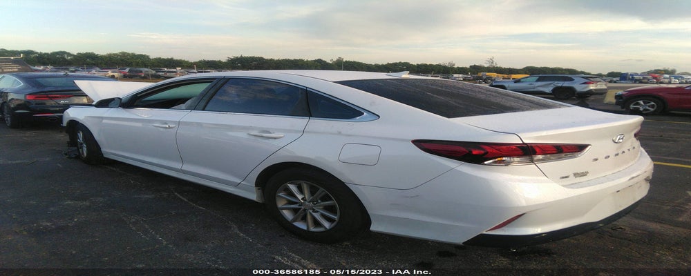 5NPE24AF5JH708646 2018 HYUNDAI SONATA photo no. 3
